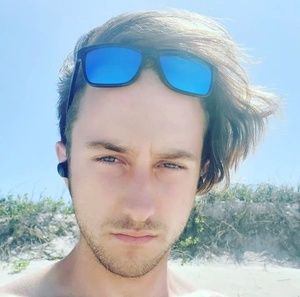 Meet your Posher, Kenneth